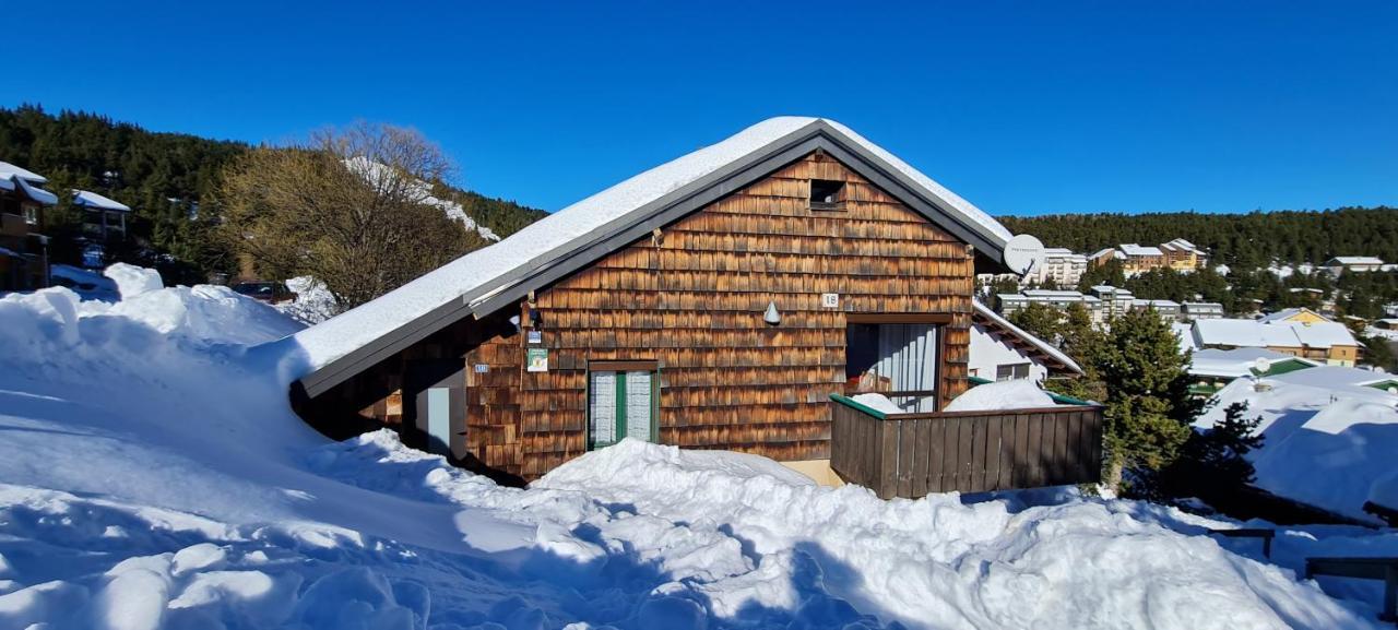 Chalet les Lupins Bleus au pied des pistes Font-Romeu Pyrénées 2000 Bolquere Pyrenees 2000 Extérieur photo
